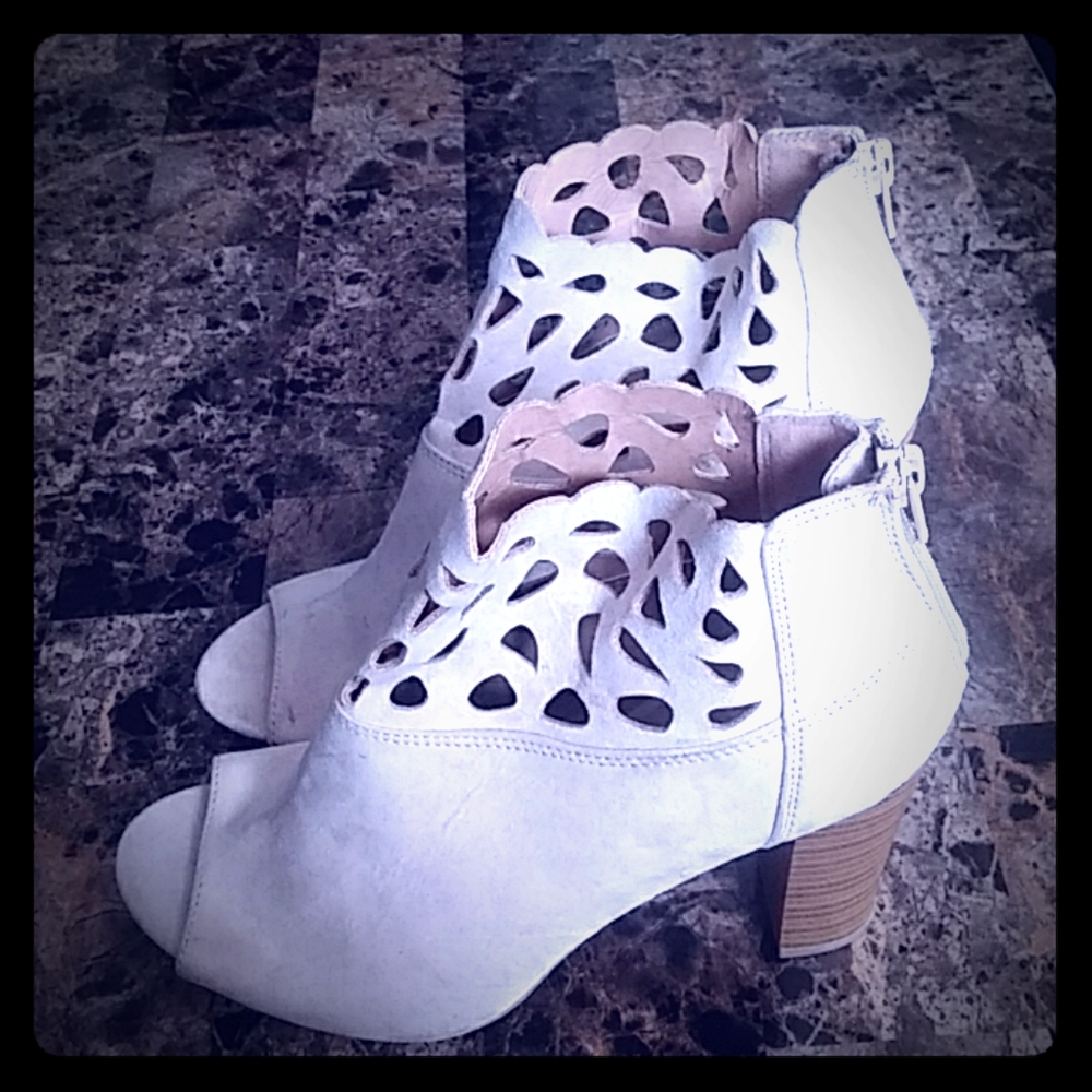Boot heels